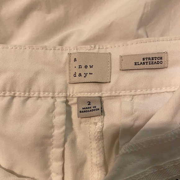 A new day (target) shorts - Picture 3 of 3